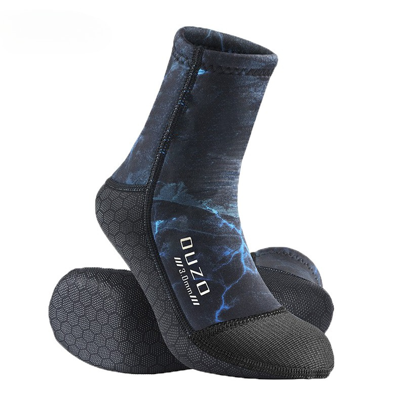 جوارب غوص من النيوبرين بسمك 3  - مراجعة Snorkel Dry Top وسعره